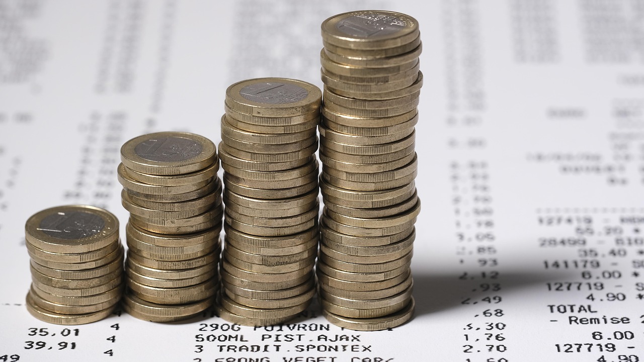 découvrez tout ce qu'il faut savoir sur la taxation des entreprises en france : types d'impôts, calcul, obligations fiscales et conseils pour optimiser la gestion financière de votre société.